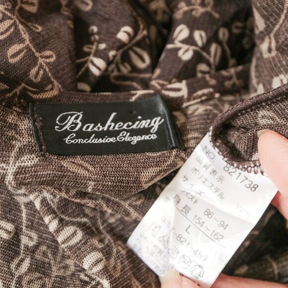 Sheer Brown Floral Short Sleeve Tie Front Blouse ☕️ JAPANESE BRAND - Picture 5 of 6